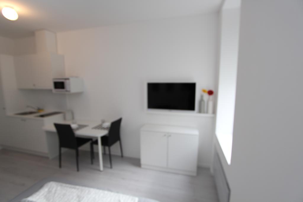 Apartments Simple Teslina Zagreb Bagian luar foto